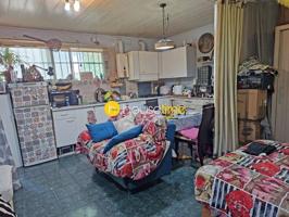 Local comercial en venta en Sant Adrià de Besòs photo 0