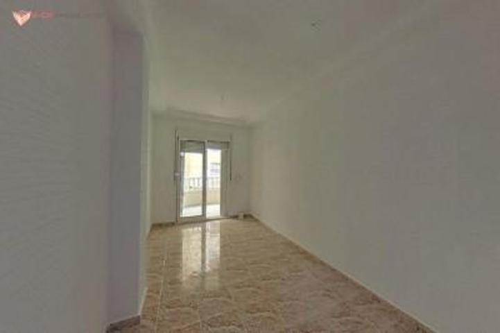Apartamento en venta en Torrevieja, Torrevieja photo 0