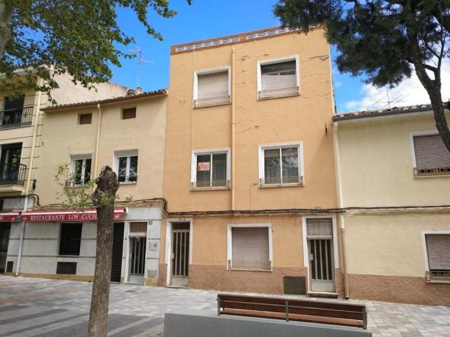 Edificio en venta en Almansa, San Juan photo 0