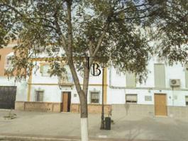 Adosada en venta en Lora del Río, Lora Del Rio photo 0