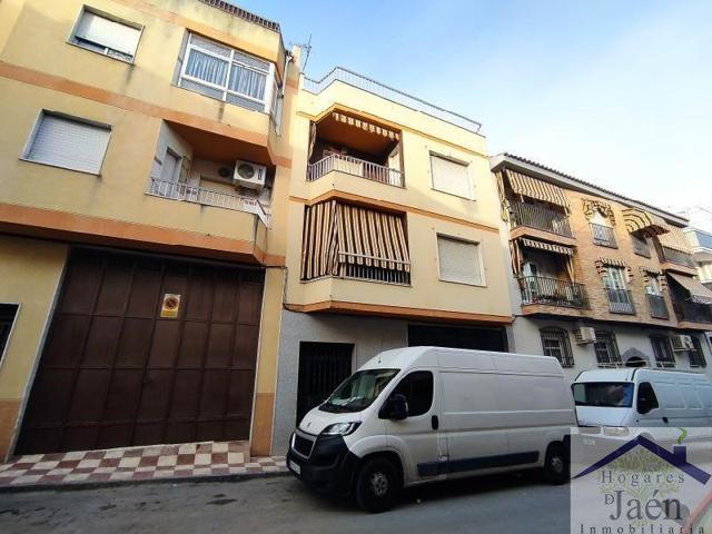 Piso en venta en Torre del Campo, Torre Del Campo photo 0