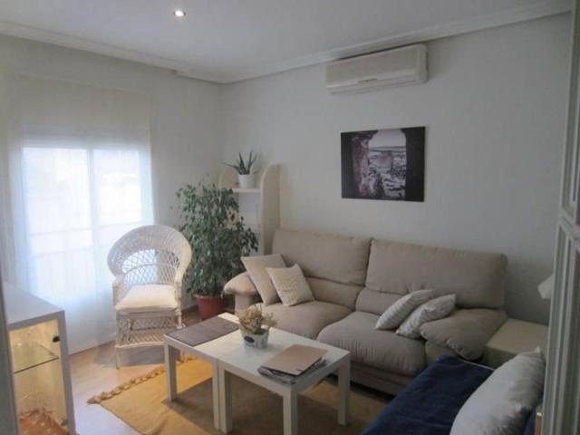 Piso en venta en Ciudad Rodrigo, San pelayo photo 0