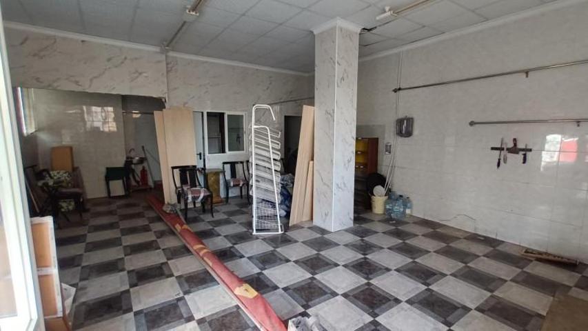 Local comercial en venta en Elche, Carrus photo 0