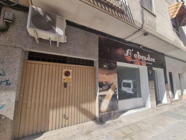 Local comercial en venta en Gandia, Gandia photo 0