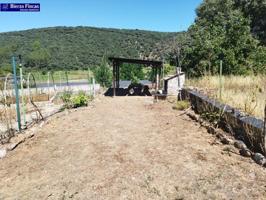 Casa con terreno en venta en Candín, Carucedo photo 0