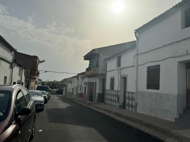 Casa en venta en Miajadas, Centro photo 0