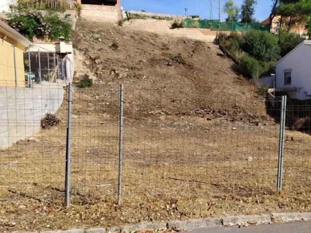 Terreno en venta en Hostalets de Pierola, SERRA ALTA photo 0