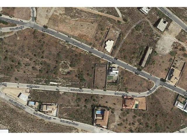 Terreno en venta en Zubia, Urb. Altos de La Zubia photo 0