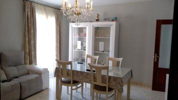 Piso en venta en Lucena, Centro photo 0