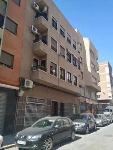Local comercial en venta en Elche, Corazon de Jesus photo 0