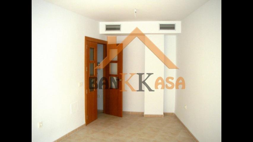 Piso en venta en El Ejido, Santa María del Águila photo 0