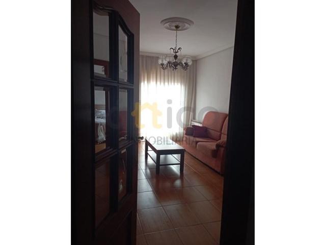 Piso en venta en Valladolid photo 0