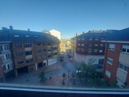 Local comercial en venta en Ponferrada, Alta photo 0