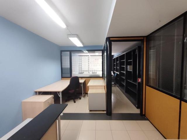Oficina en venta en Bilbao, Sarriko photo 0