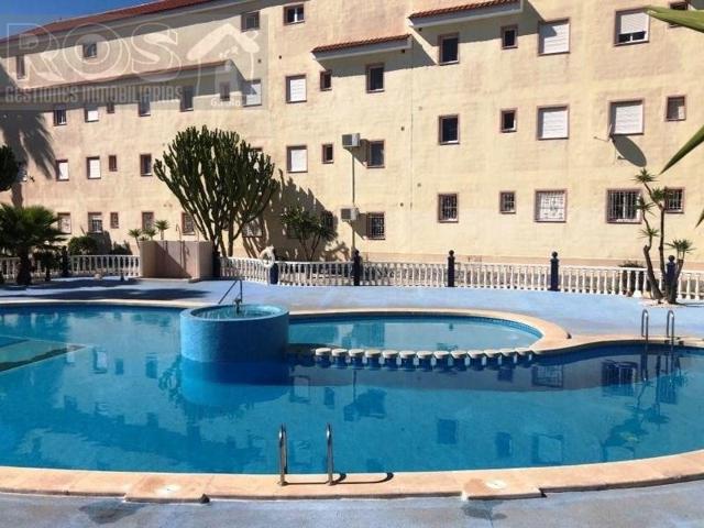 Piso en venta en Torrevieja, San Luis photo 0
