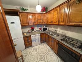 Chalet en venta en El Hoyo photo 0