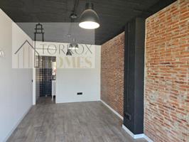 Local comercial en venta en Torrox photo 0