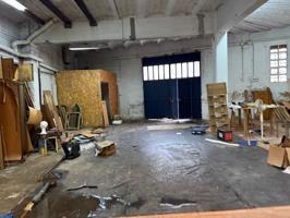 Local comercial en venta en Manresa, Plaça Catalunya photo 0