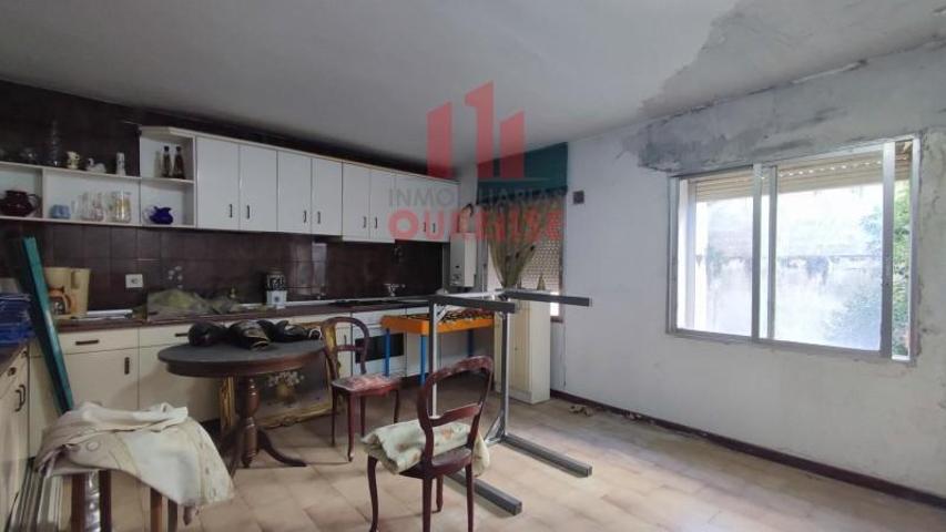 Local comercial en venta en Ourense, Vista Hermosa photo 0