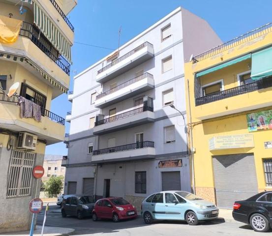 Piso en venta en Elda, Ayuntamiento photo 0