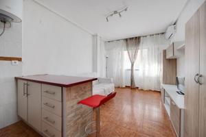 Piso en venta en Torrevieja, Baix Segura photo 0