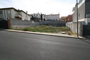 Terreno en venta en Jun, Jun photo 0
