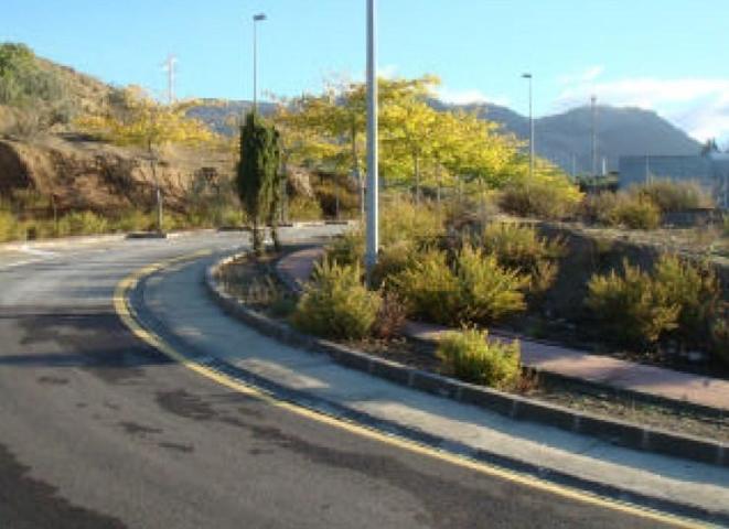 Terreno en venta en Alfacar, Centro photo 0