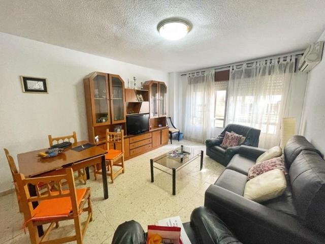Piso en venta en Andújar photo 0
