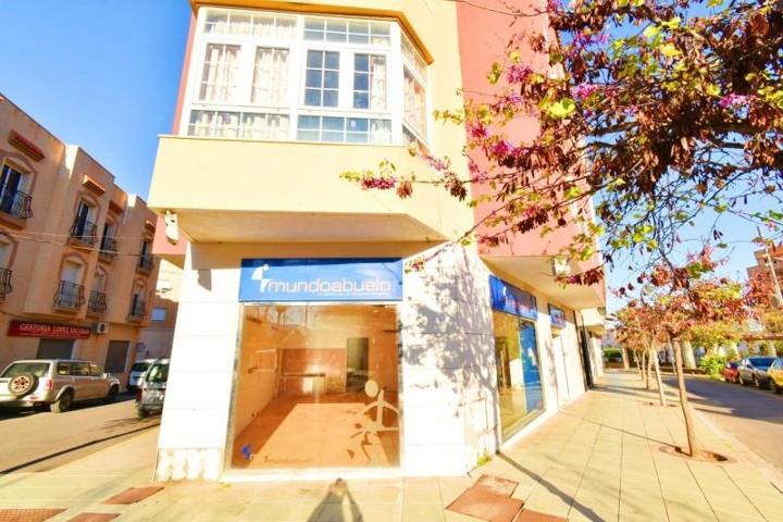 Local comercial en venta en El Ejido, Ejido sur photo 0