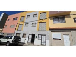 Piso en venta en La Laguna photo 0