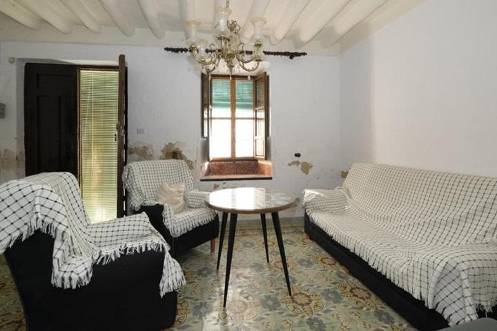 Casa en venta en Padul, Centro photo 0