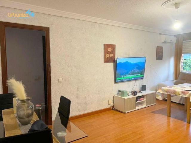 Piso en venta en Badajoz, Ctra de Sevilla - Ronda sur photo 0