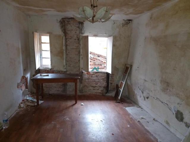 Piso en venta en Laredo, Centro photo 0