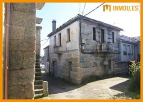 Casa con terreno en venta en Barbadás, A parada photo 0