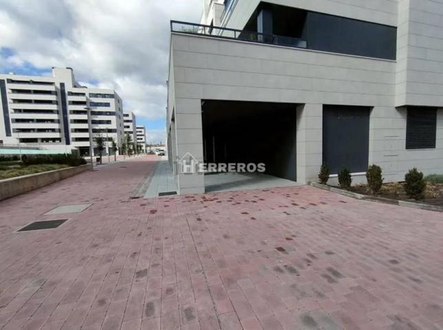 Local comercial en venta en Logroño, Parque San Miguel photo 0
