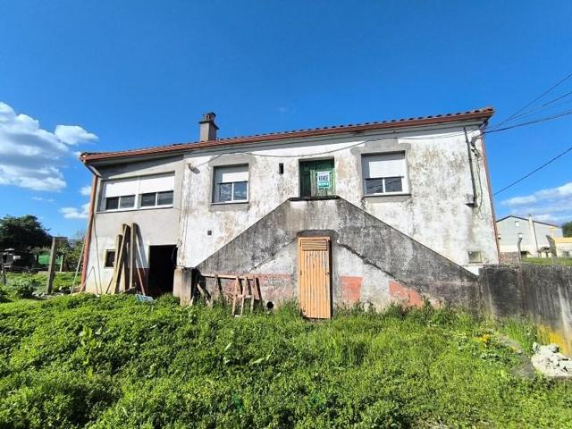 Casa en venta en Monforte de Lemos photo 0
