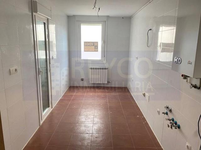 Apartamento en venta en Castañares de Rioja photo 0