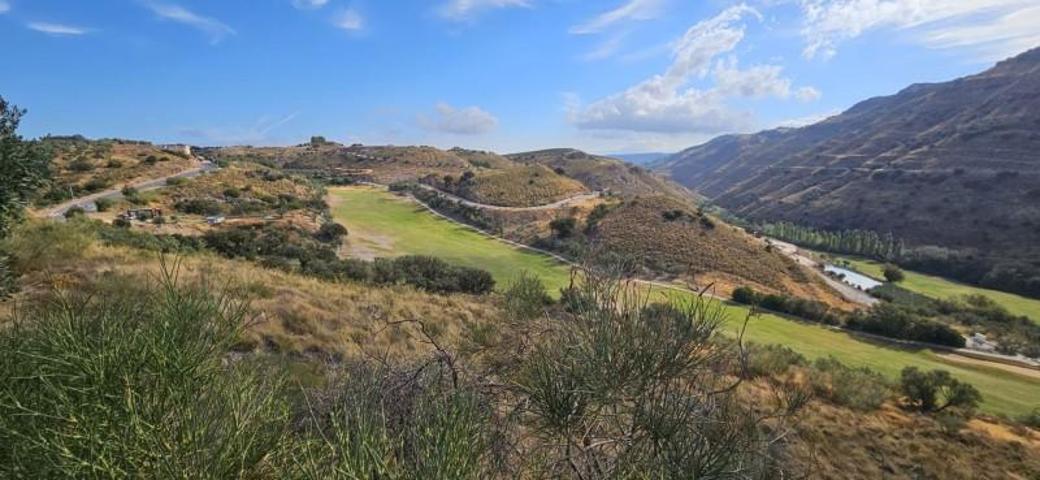 Terreno en venta en Antequera photo 0