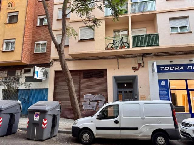 Local comercial en venta en Zaragoza, Enlaces photo 0