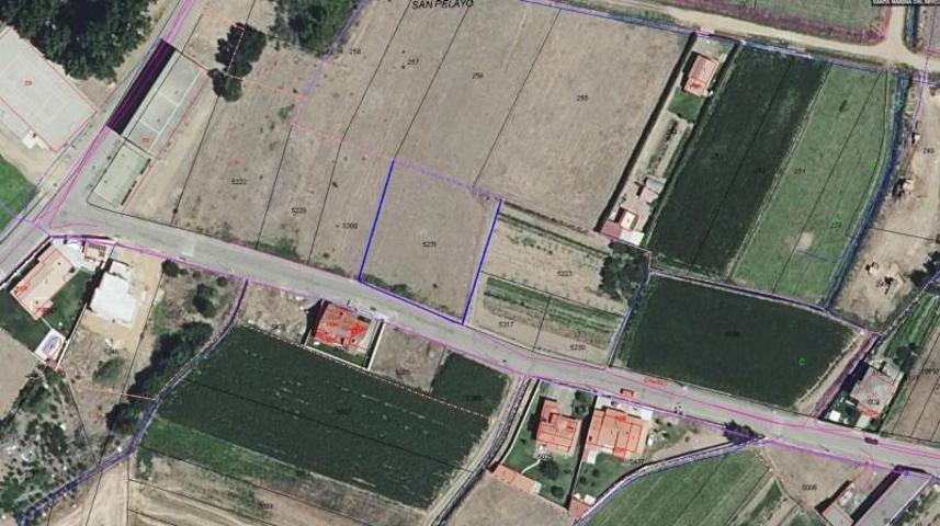 Terreno en venta en Bustillo del Páramo, Santa Marina Del Rey photo 0