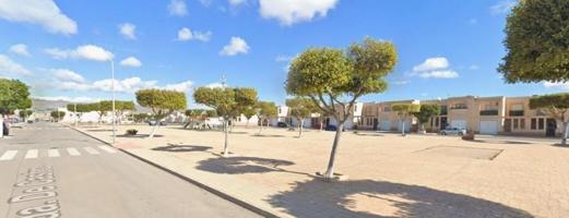 Adosada en venta en Níjar, San isidro photo 0