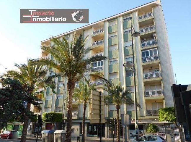 Piso en venta en El Ejido, Ejido sur photo 0