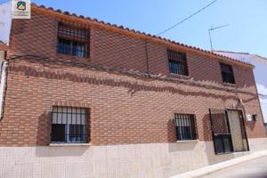 Casas de pueblo en venta en Villamayor de Santiago, Villamayor de santiago photo 0