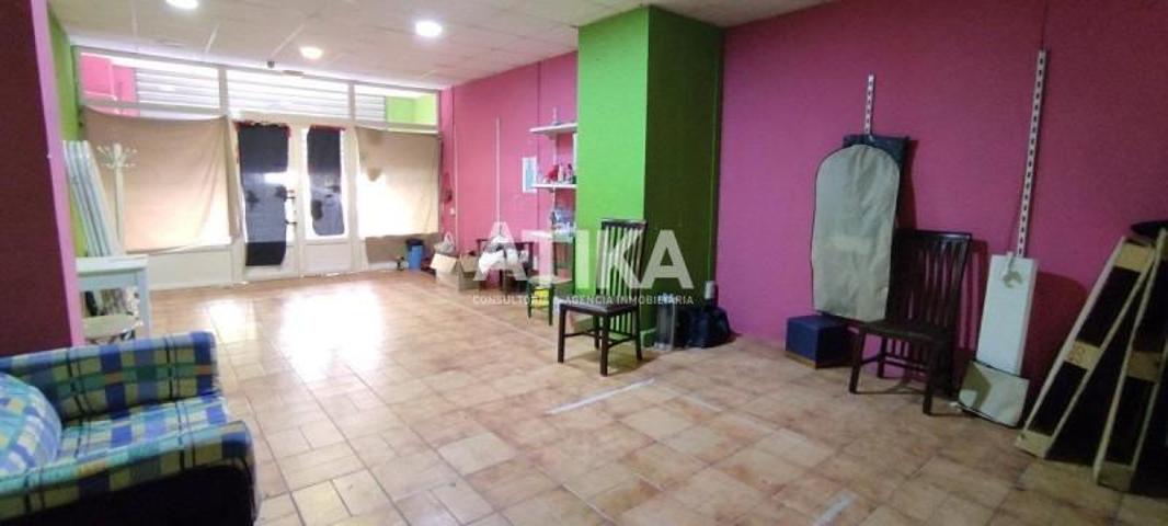 Local comercial en venta en Ontinyent, Sant Josep photo 0