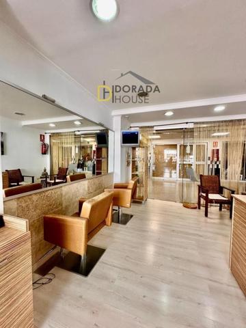 Local comercial en venta en Salou, Centro photo 0