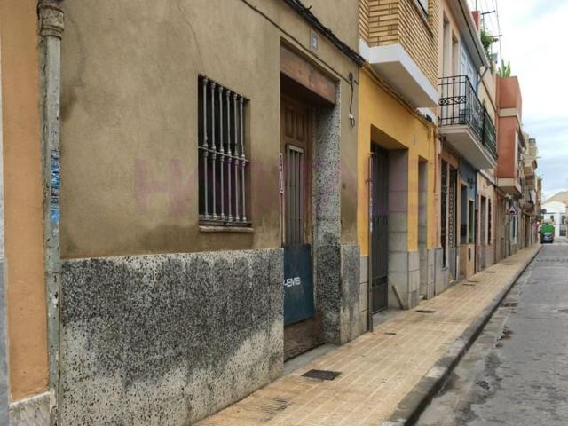 Casa en venta en Catarroja photo 0