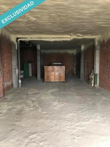Local comercial en venta en León photo 0