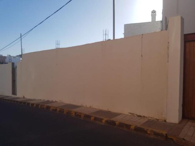 Terreno en venta en Ingenio, Avenida de america photo 0