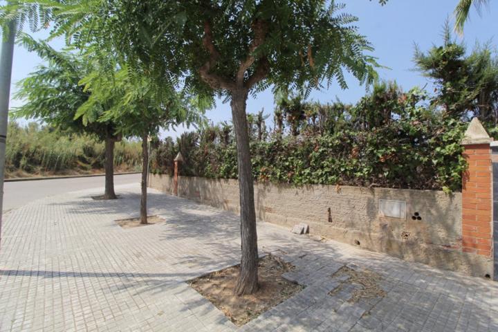 Terreno en venta en Roda de Barà, Roda de Barà Mar photo 0