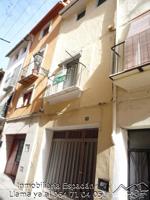 Casa en venta en Segorbe, Segorbe photo 0